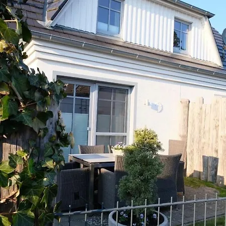 In Zingst With Swimming Pool *