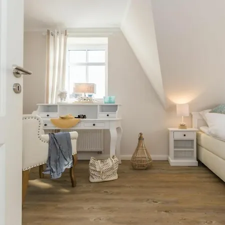 In Zingst With Swimming Pool